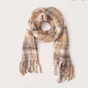 Abercrombie & fitch cloud scarf